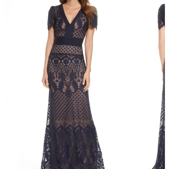 Tadashi Shoji Dresses & Skirts - Tadashi Shoji Lace Evening Gown